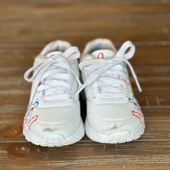 Skeckers sneakers, Air-cooled memory foam, Sz 11.5 - Picture 9 of 9